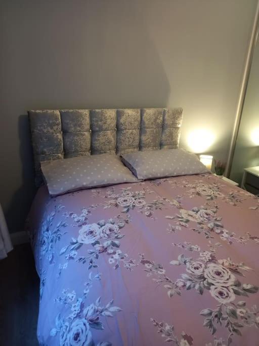 Apartment Modern 2-bedroom With Free Parking